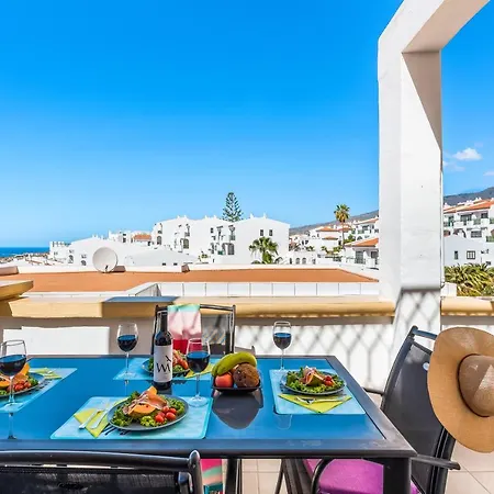 B16 Windsor Park, Exclusive Sea View, Heated Pool Appartement *