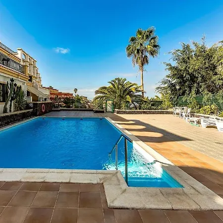 Apartmán B16 Windsor Park, Exclusive Sea View, Heated Pool *