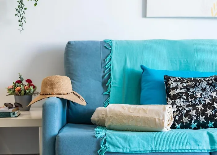 B16 Windsor Park, Exclusive Sea View, Heated Pool Апартаменти