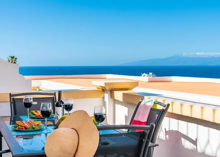 Appartement B16 Windsor Park, Exclusive Sea View, Heated Pool *